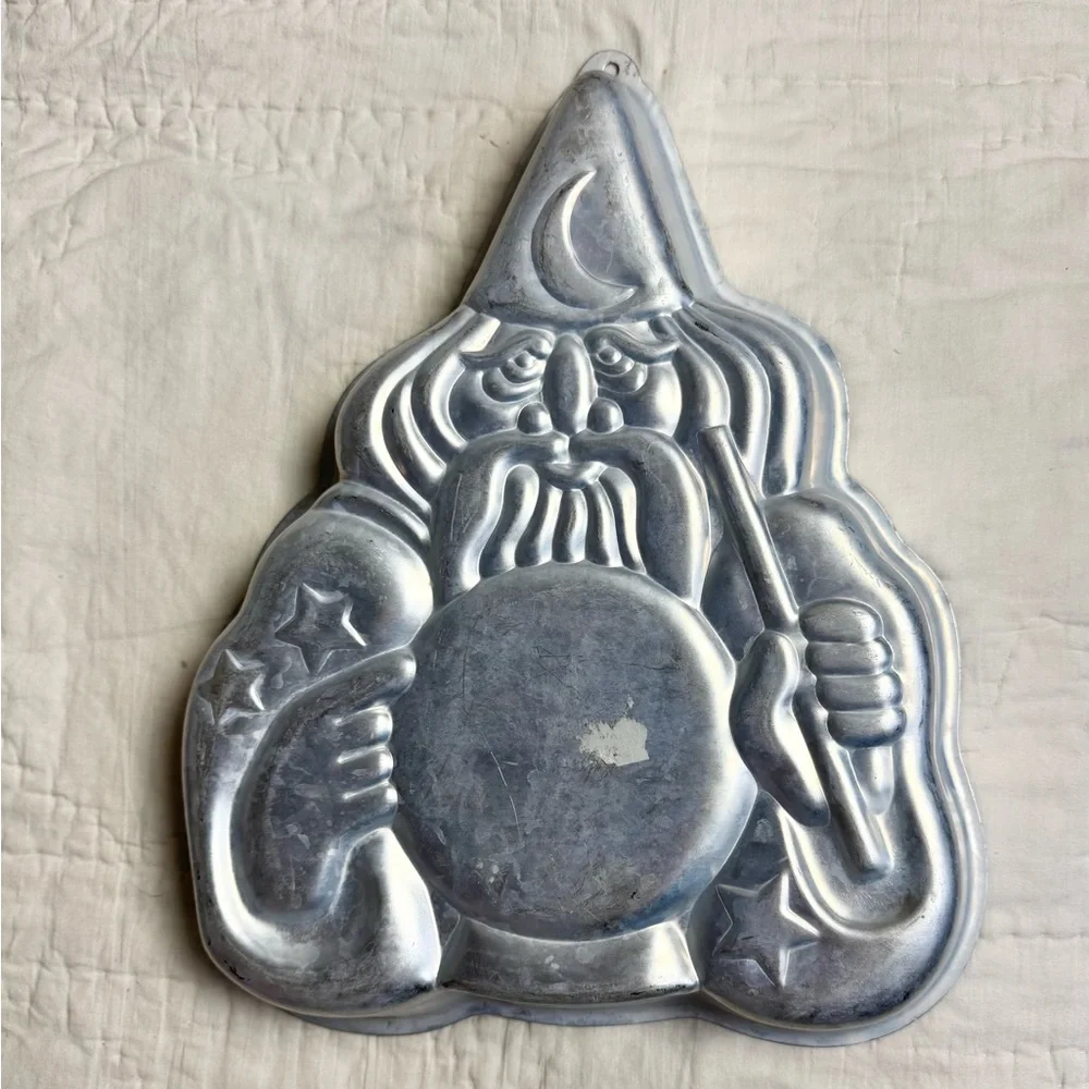Vintage 80s Wilton Wizard 1984 Cake Pan Mold 502-2235 Harry Potter Gandolf Rare